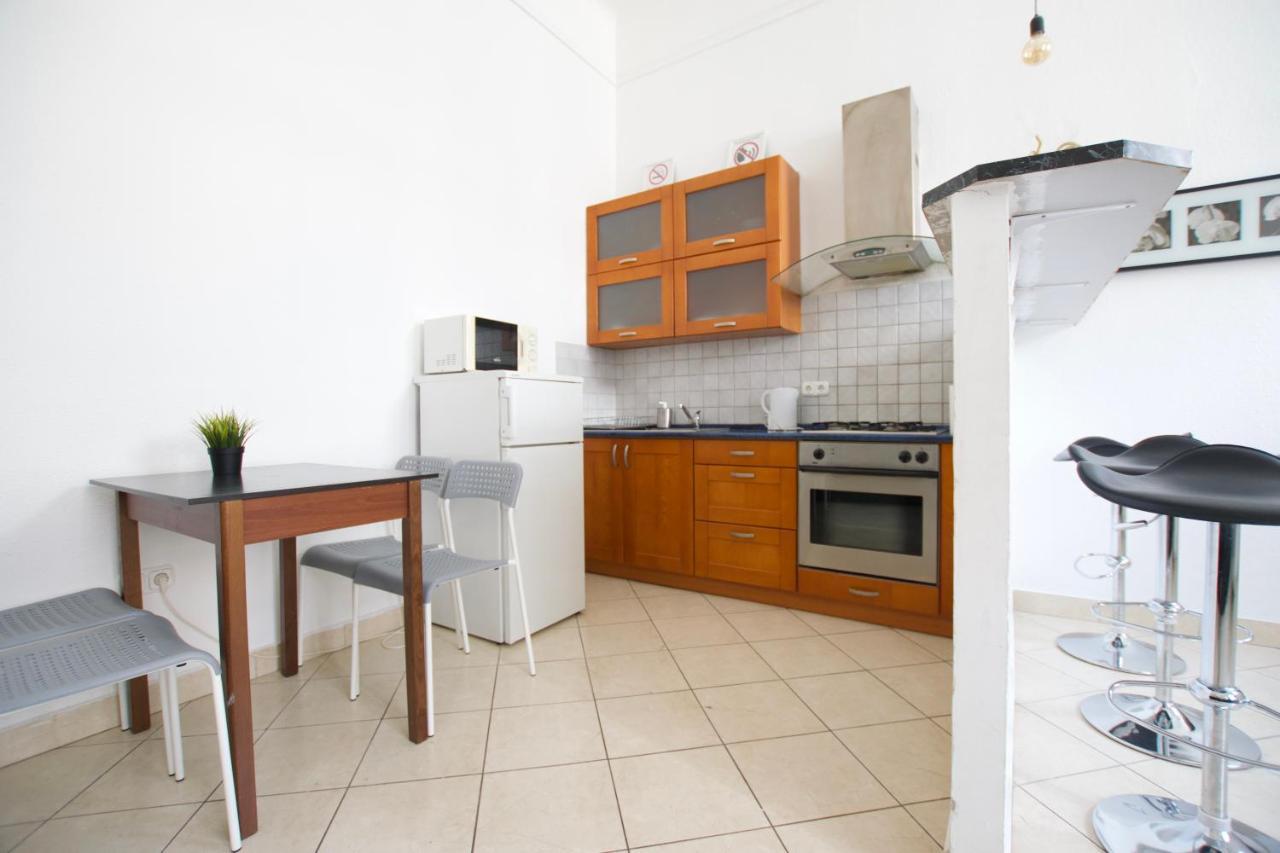 Budget Apartment By Hi5 - Center Of The Center 布达佩斯 外观 照片